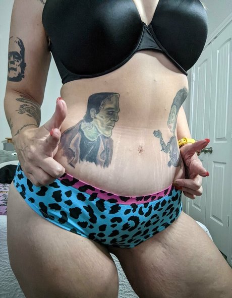 jolie ébène onlyfans nu érotique images