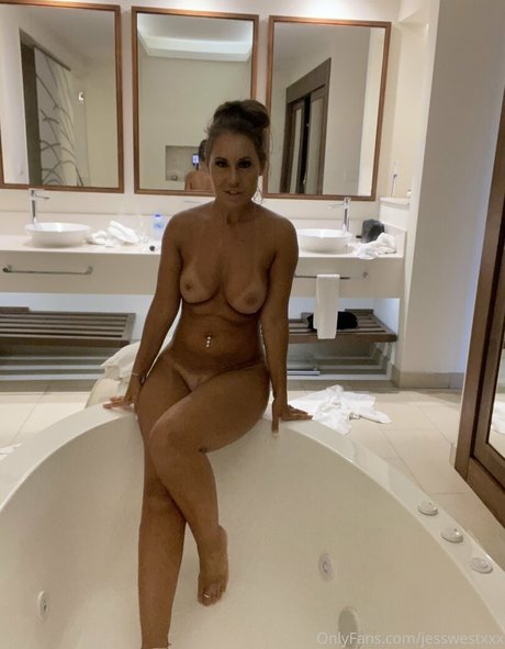 latina épaisse uniquementfans sympa xxx collection