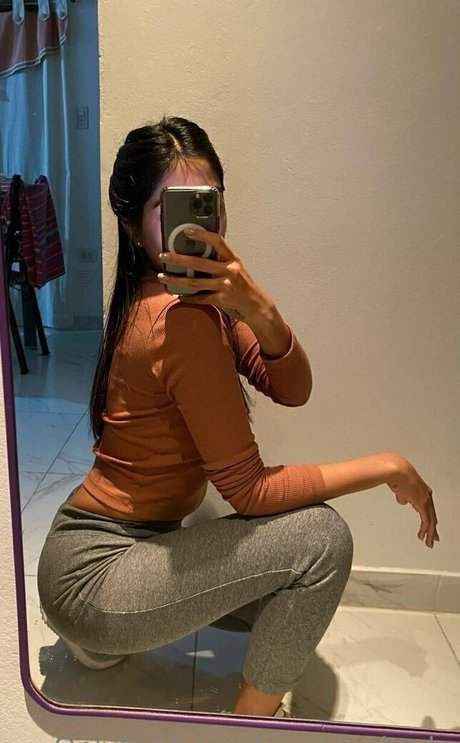 fans de monstres uniquement chaud belle archive