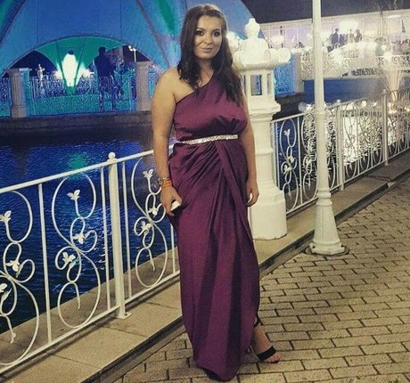 Minhas Edit star du porno parfaite archive