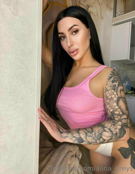 anime babe onlyfans chaud sympa photo