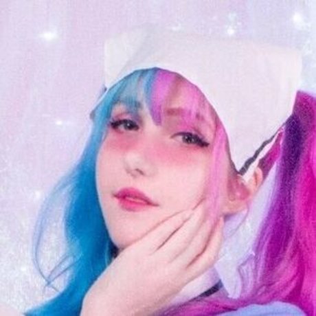 loukamii star du porno exclusive galeries