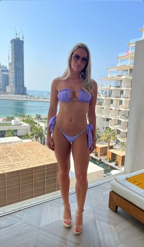 Charley Hull beau modèle des photos