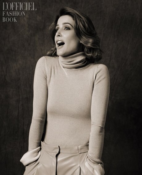 Cobie Smulders jolie star du porno image