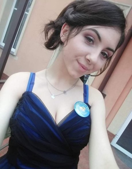 Wiktoria Bystron modèle artistique photos