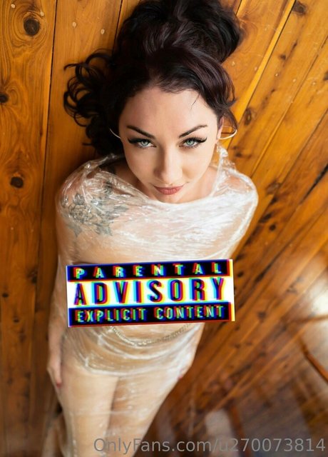 aussiebabebritta star du porno exclusive photos