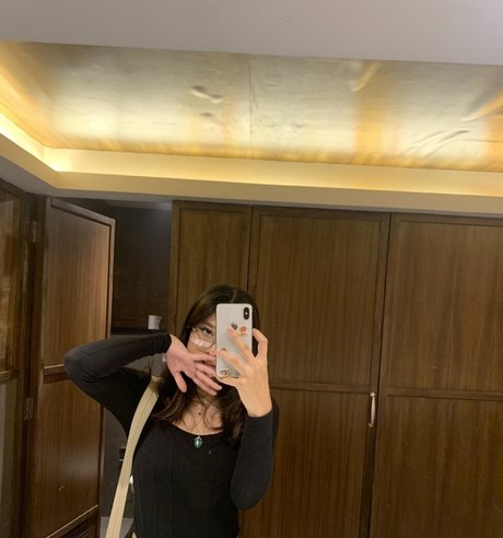 sir3ngf star du porno photo