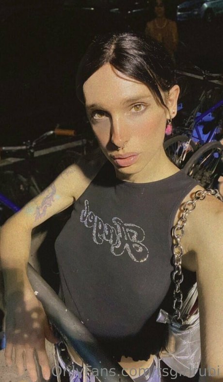 tsgirlrubi modèle img