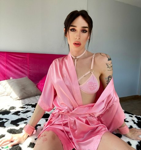 tsgirlrubi modèle parfait img