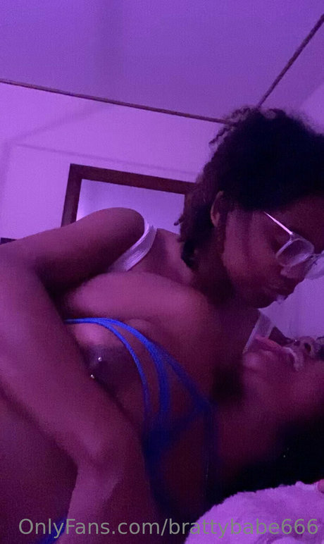 brattybabe666 actrice de nus image