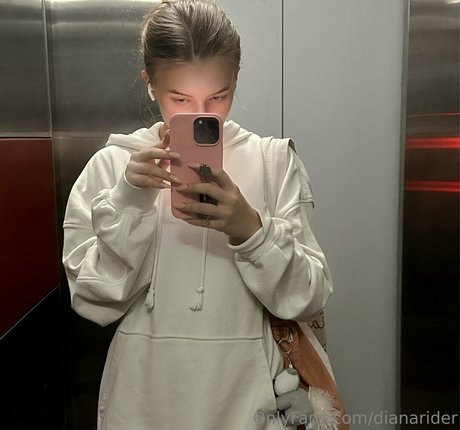 dianarider actrice adulte photo