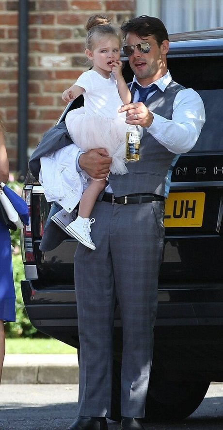 latina épaisse uniquementfans haut por galerie