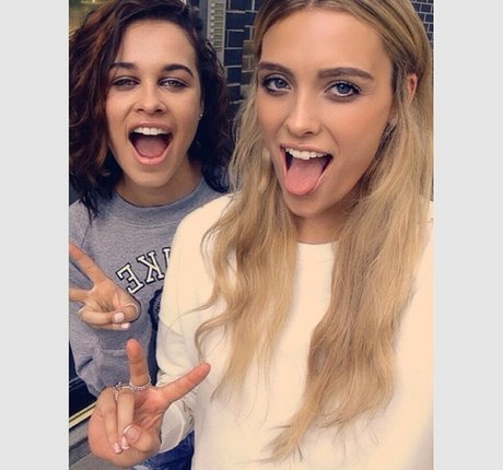 trans xxx uniquementfans hd sympa images