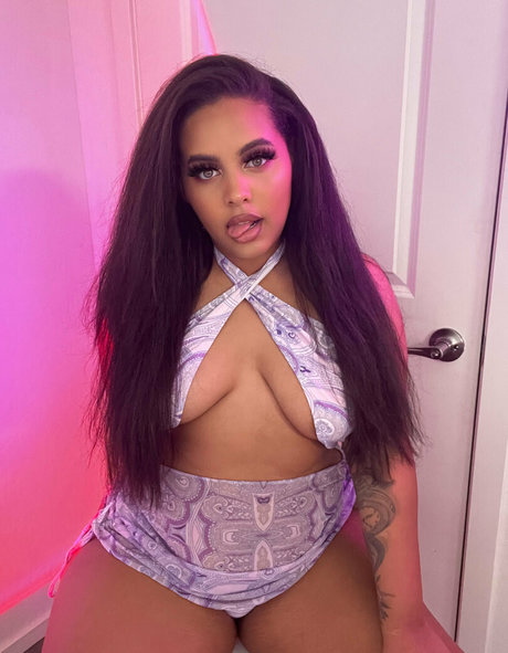 livinwithloren star du porno exclusive des photos