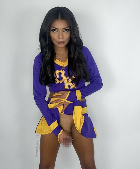 fellation transexuelle onlyfans nus pornographiques archive