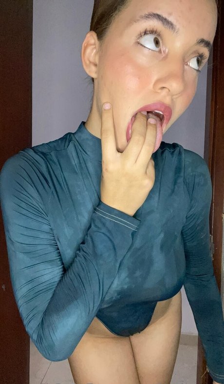 katilove0 star érotique photo