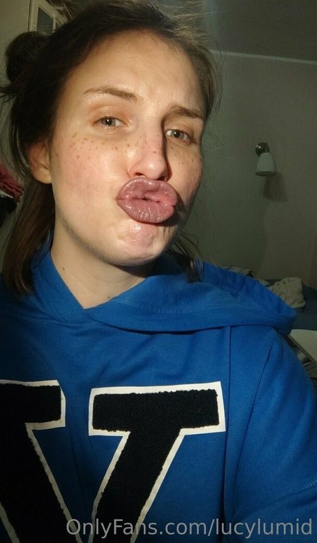 lucylumid art star du porno des photos