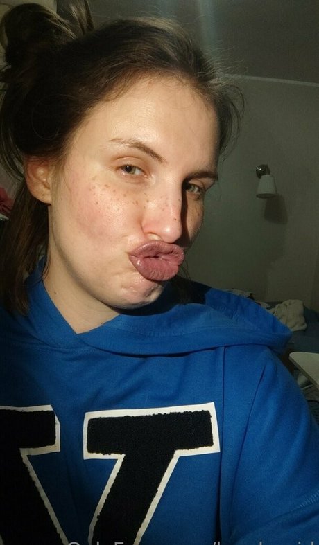 lucylumid modèle gratuit collection