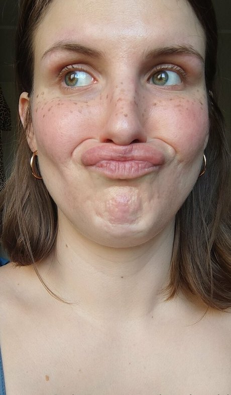 lucylumid modèle joli image