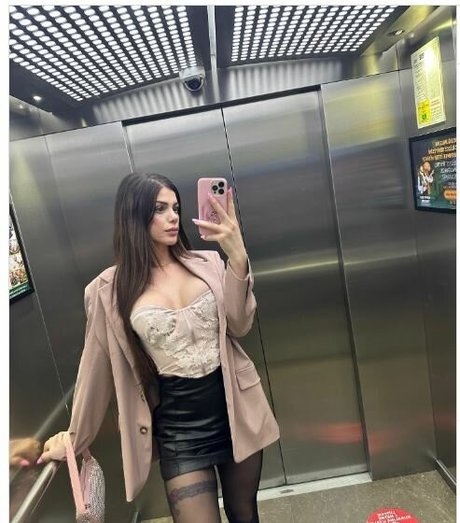 FirstValeriaa art star du porno img