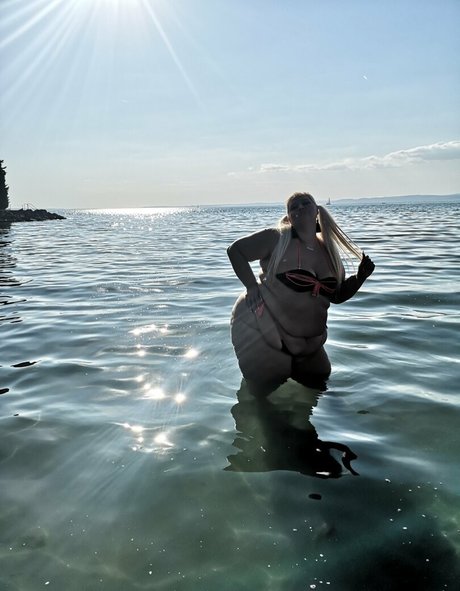 gangbang uniquement pour les fans érotique de haute qualité images