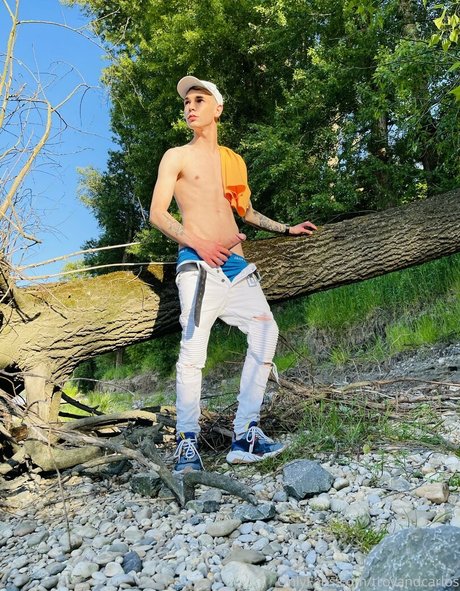 satin boys tc art star du porno galeries