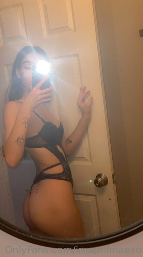 Imaprilmaexo actrice sexy photos