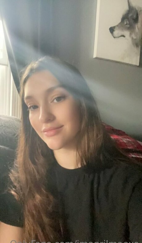 Imaprilmaexo star exclusive image