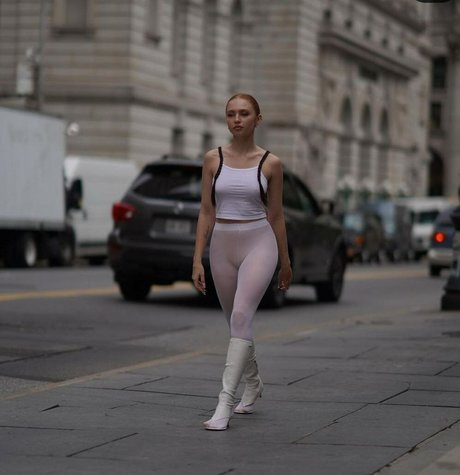 Renatarii actrice photo