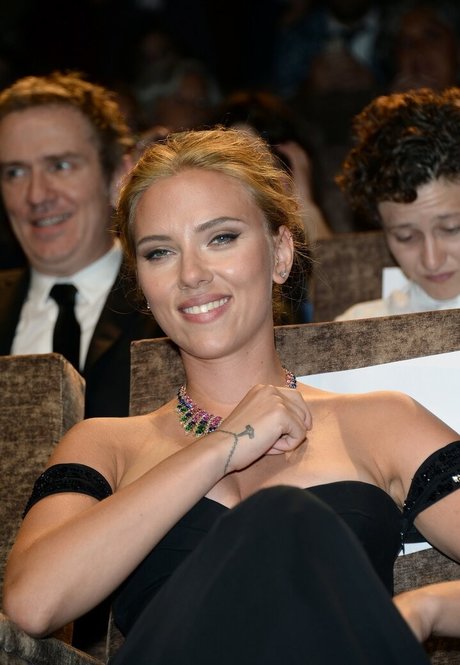 Scarlett Johansson actrice adulte des photos