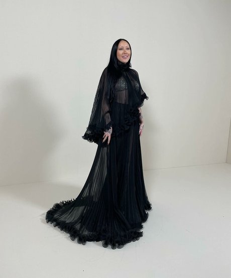 lingerie blanche onlyfans beau haut photos