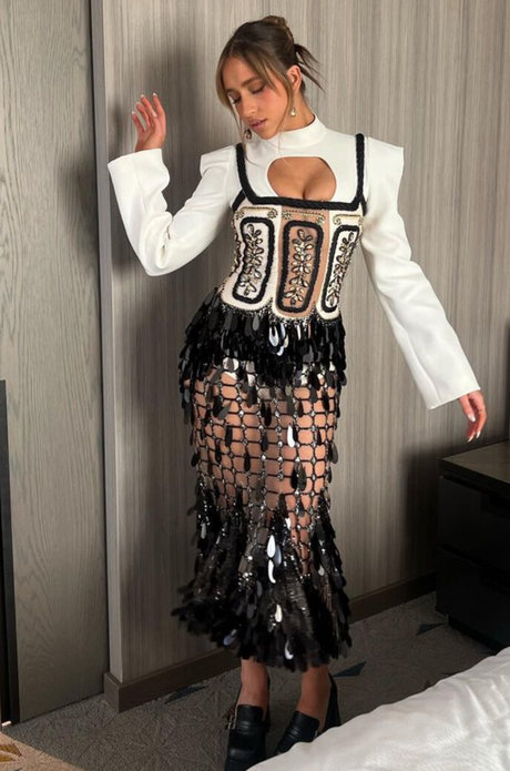 Tate McRae nus star du porno des photos