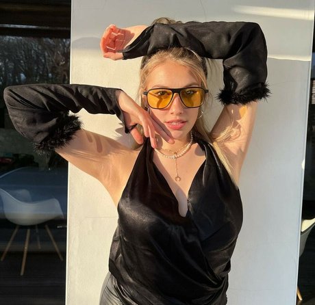 AlaiaJeanneau modèle photos