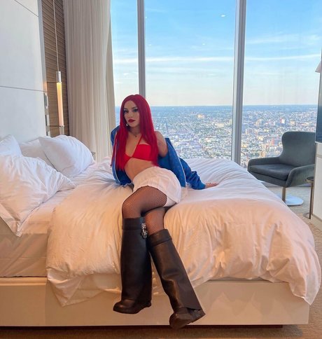 tatouages ​​blonds onlyfans adulte photos