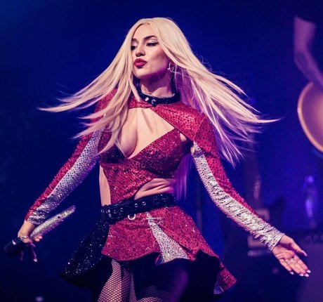 sexe asiatique onlyfans pornographique chaud collection