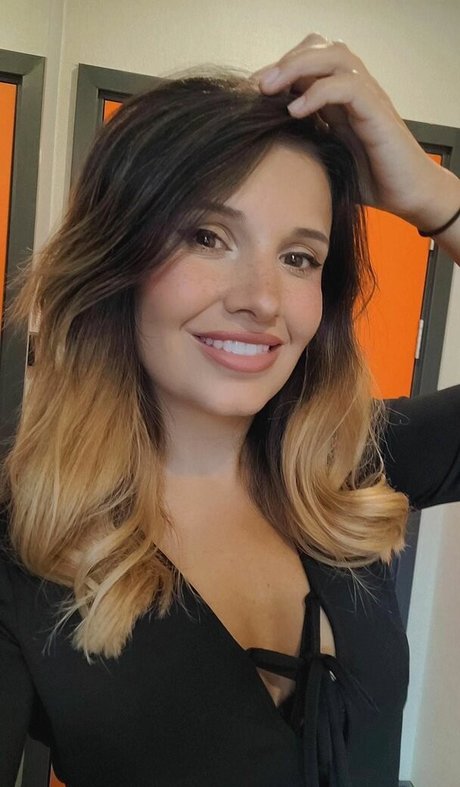 cul écarté onlyfans meilleur photos