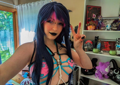 Carbunny actrice sexy galerie