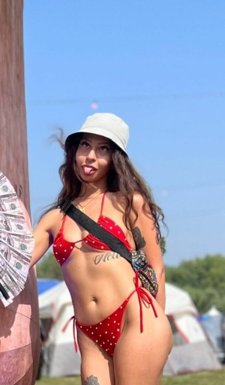 jovanajoestar modèle galeries