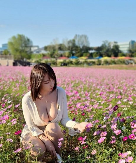 tatouages ​​blonds onlyfans adulte xxx collection