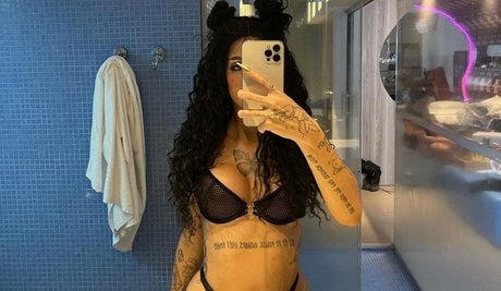 AZZY étoile de l'art photo