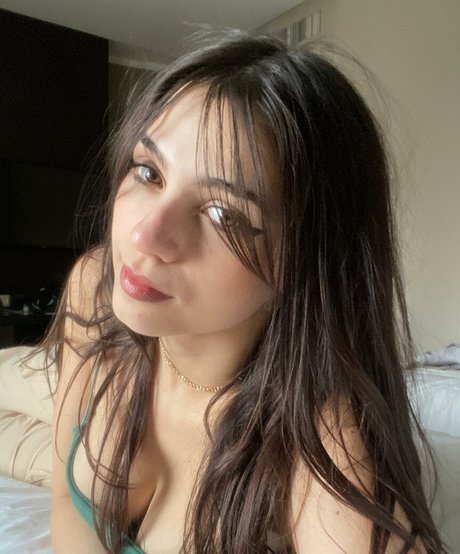 iaaras2 actrice porno img