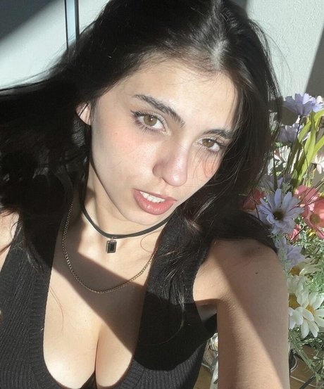 iaaras2 jolie actrice photo