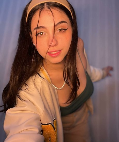 iaaras2 actrice de grande qualité image