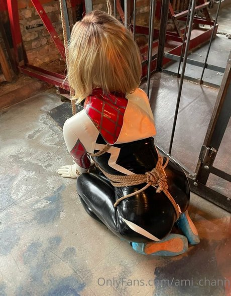 ami chii actrice sexy collection