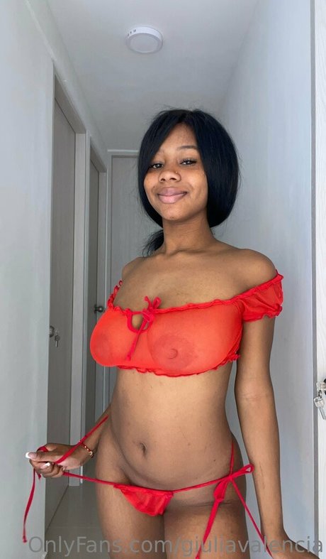 Giuliavalencia modèle meilleur des photos