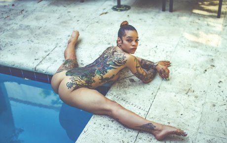 charliebhustlex étoile érotique image