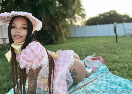 charliebhustlex modèle gratuit photo