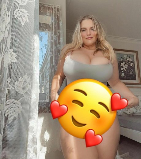 gros seins branlette espagnole onlyfans parfait chaud archive