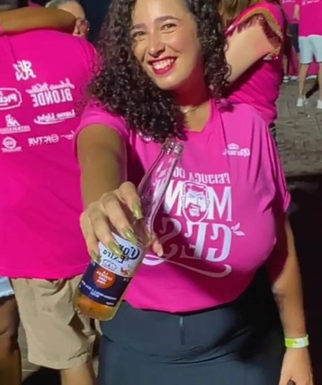 Maria Clara Tavares modèle parfait galeries