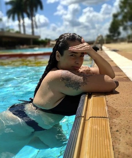 chatte parfaite onlyfans chaud adulte img